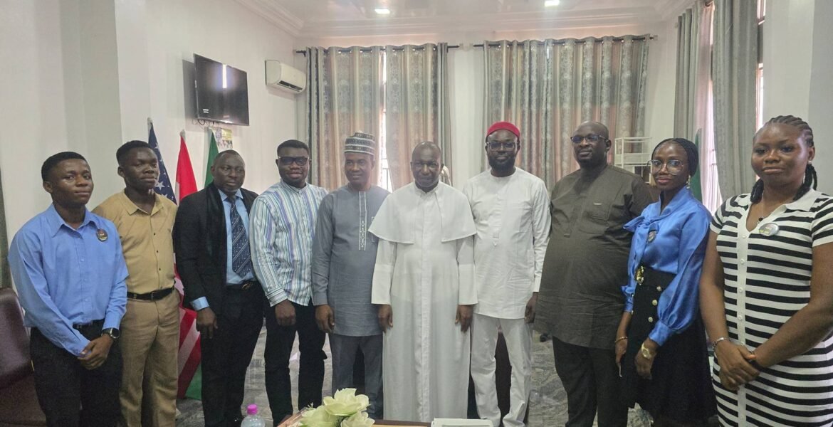 672677172_937557645559147_1015453198255860171_n